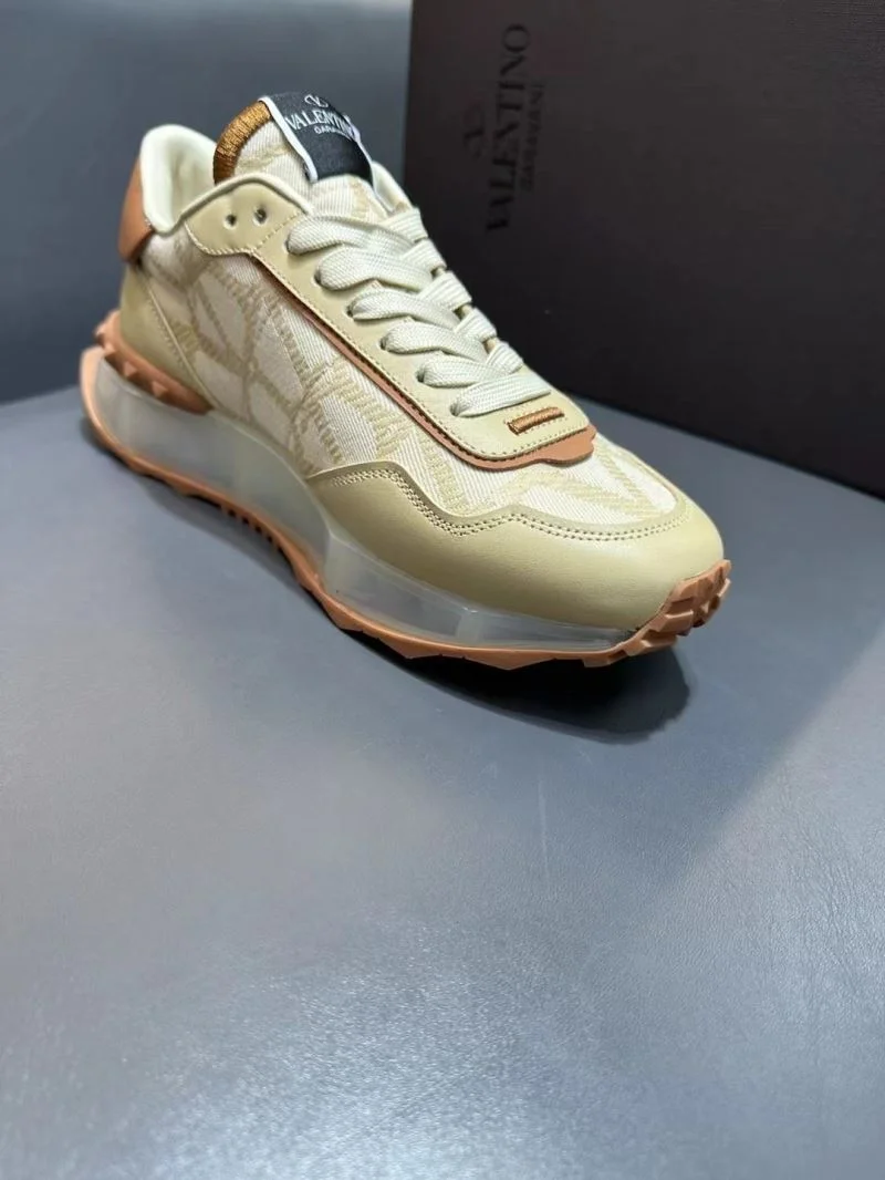 ModernLook Valentino Rockrunner Shoes 36869