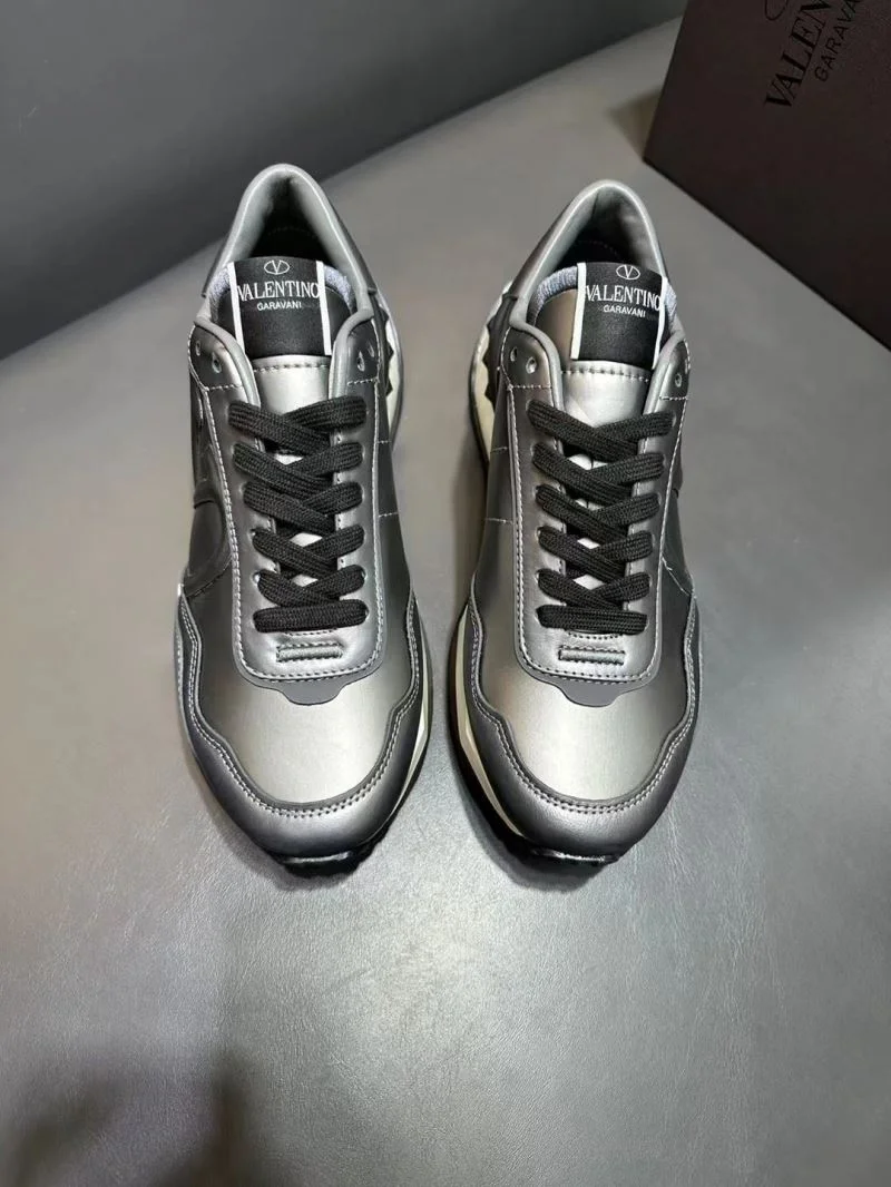 Valentino Rockrunner Shoes Trendy 36859