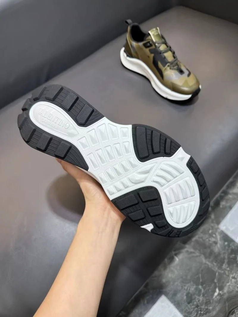 ZeroBulk Valentino Rockrunner Shoes 36850