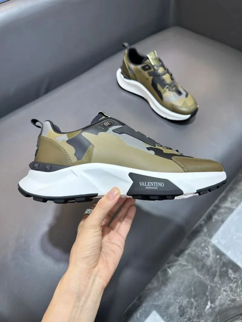 ZeroBulk Valentino Rockrunner Shoes 36850