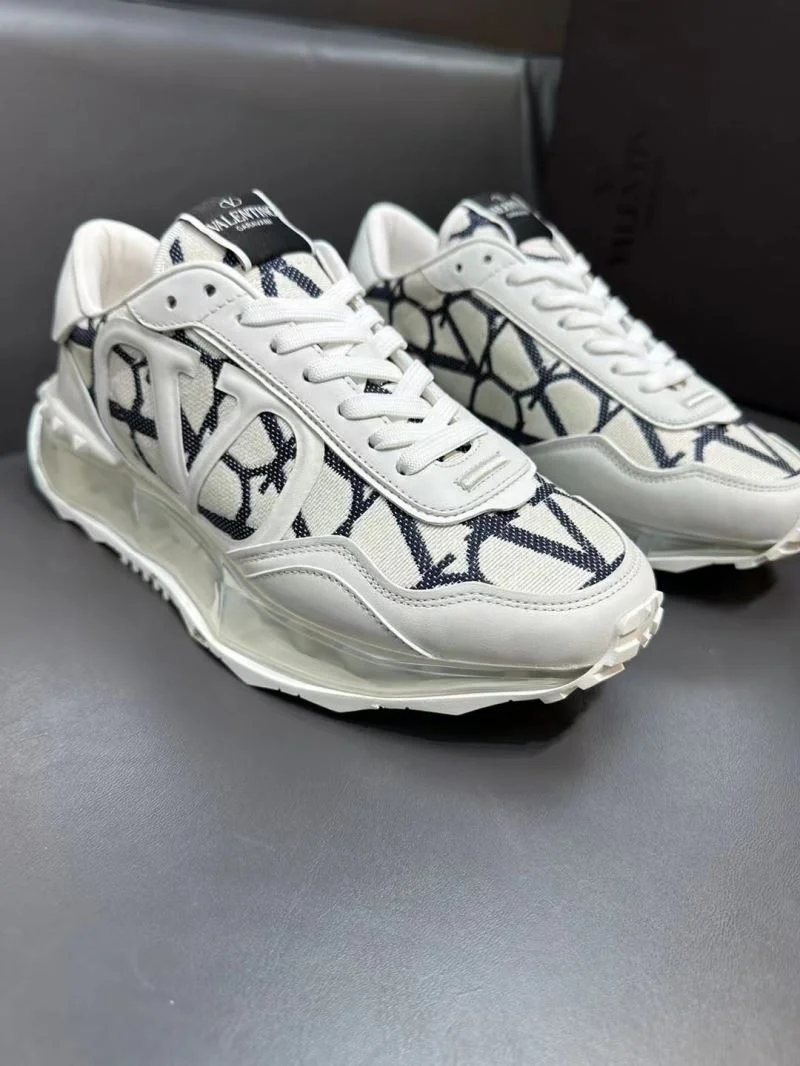 Stretchable Valentino Rockrunner Shoes 36851