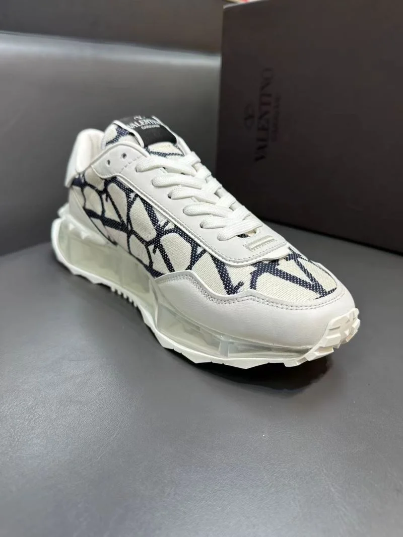 Stretchable Valentino Rockrunner Shoes 36851