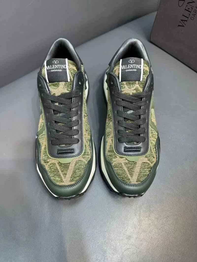 FlexibleFit Valentino Rockrunner Shoes 36843