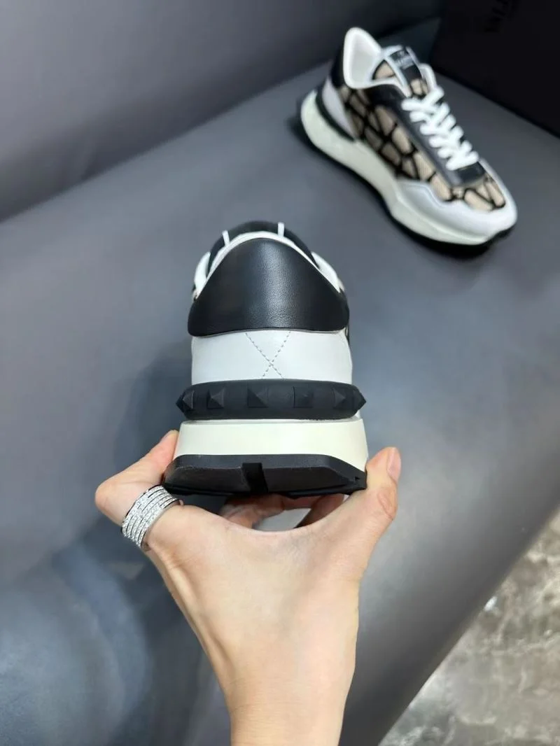 DailyWear Valentino Rockrunner Shoes 36845