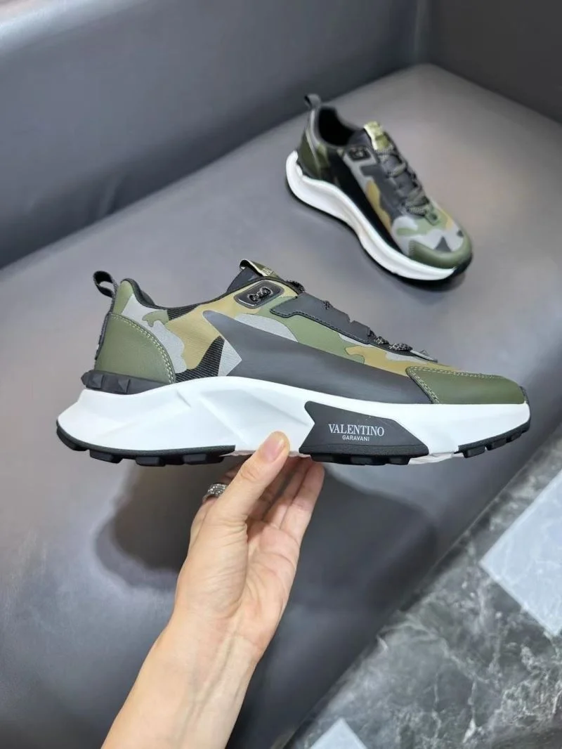 HighPerformance Valentino Rockrunner Shoes 36824
