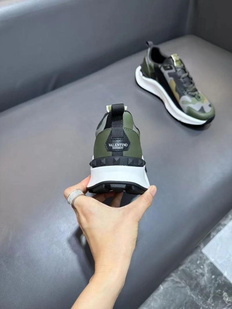HighPerformance Valentino Rockrunner Shoes 36824