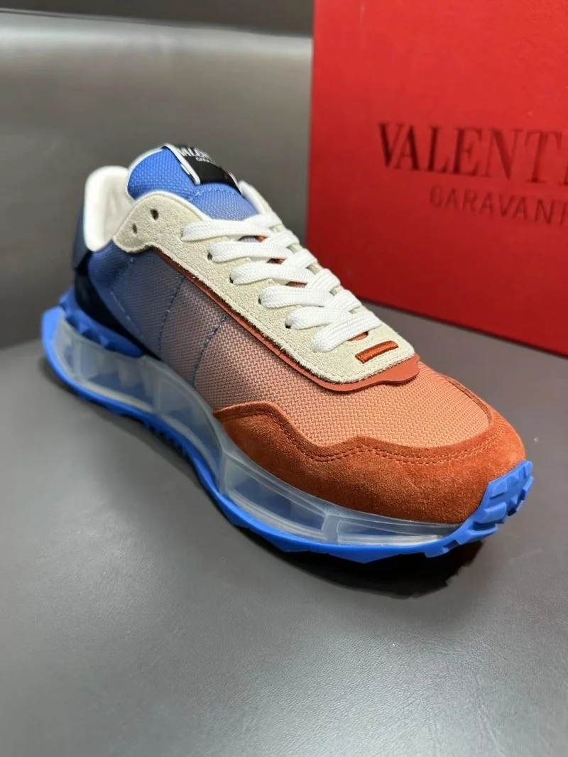 UrbanChic Valentino Rockrunner Shoes 36815