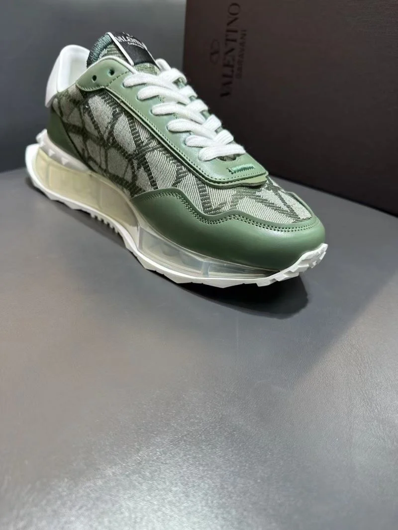 Comfortable Valentino Rockrunner Shoes 36825