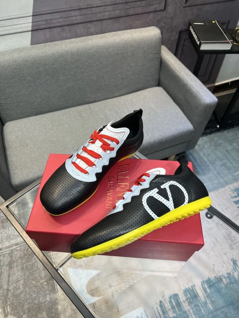 Valentino Rockrunner Shoes AllSeason 36812