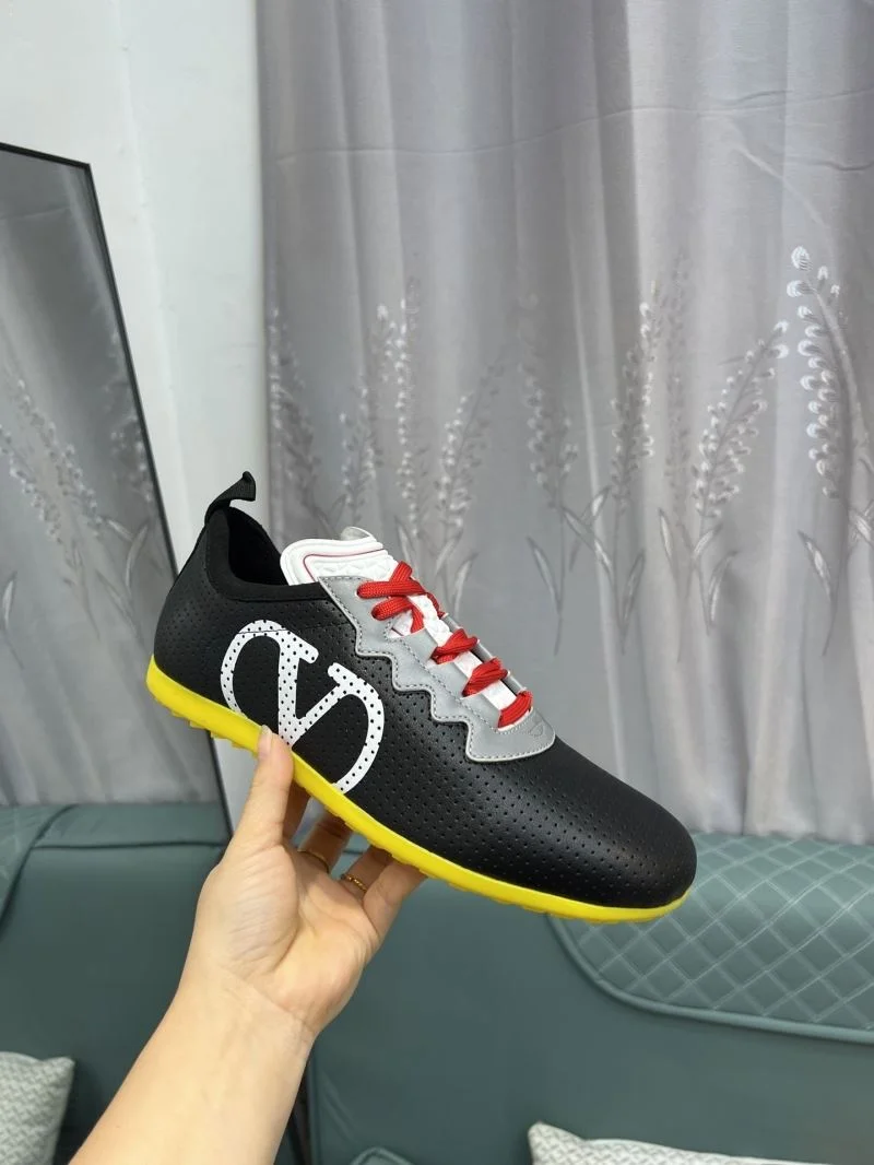 Valentino Rockrunner Shoes AllSeason 36812