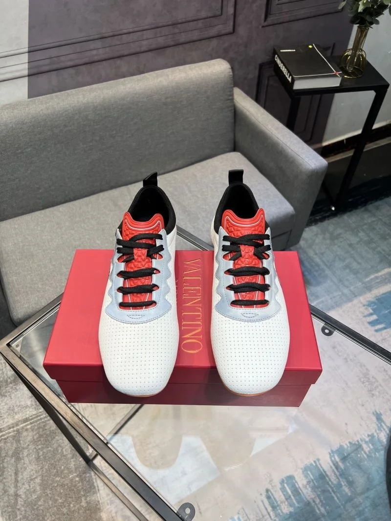 WellDesigned Valentino Rockrunner Shoes 36840