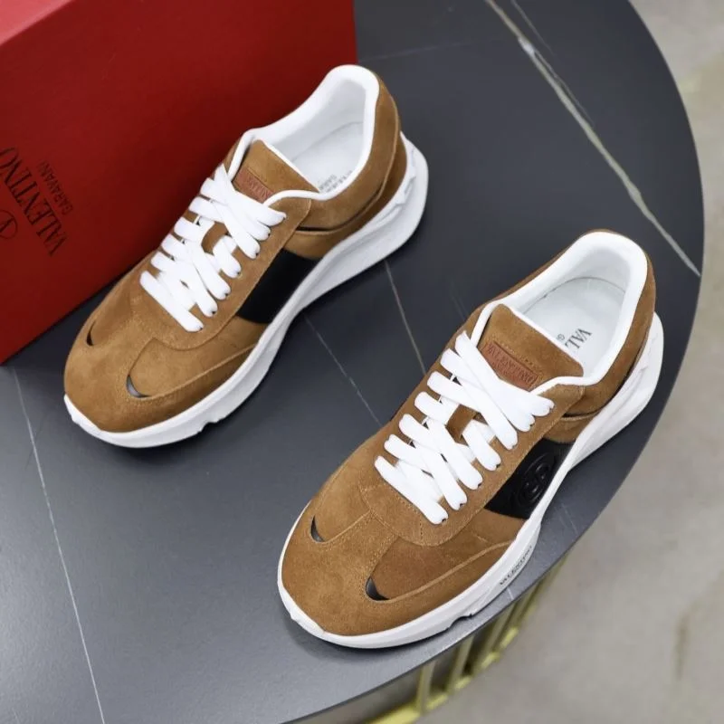 Valentino Rockrunner Shoes Durable 36842