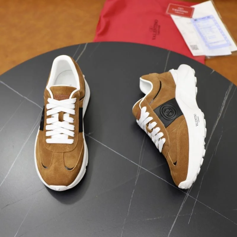 Valentino Rockrunner Shoes Durable 36842