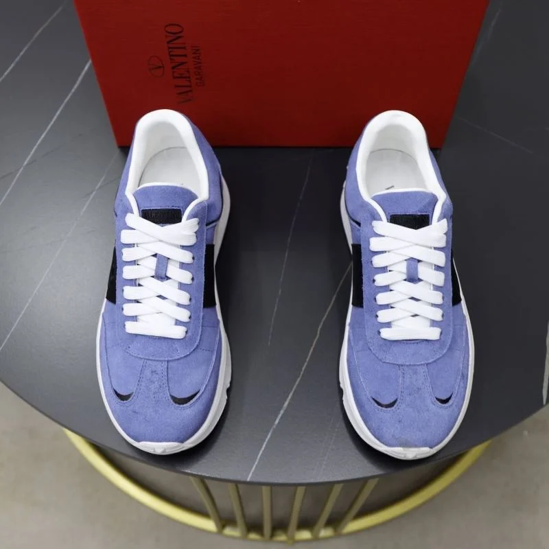 Valentino Rockrunner Shoes Chic 36813