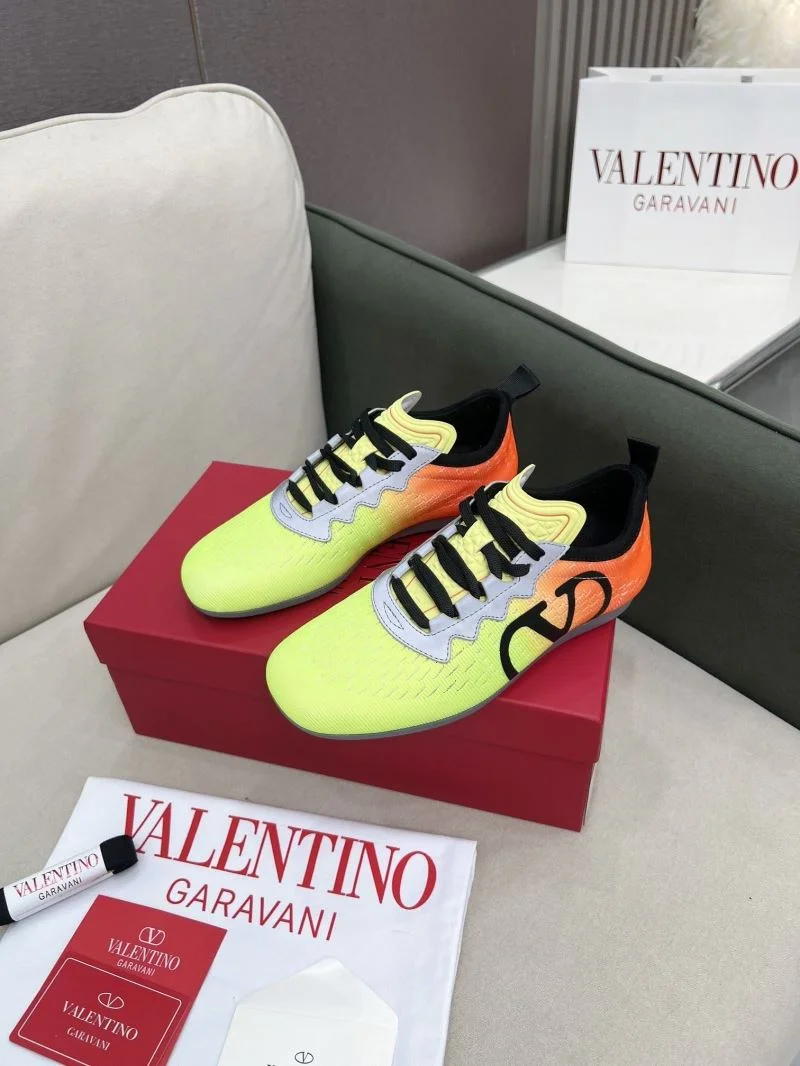 EyeCatching Valentino Rockrunner Shoes 36170