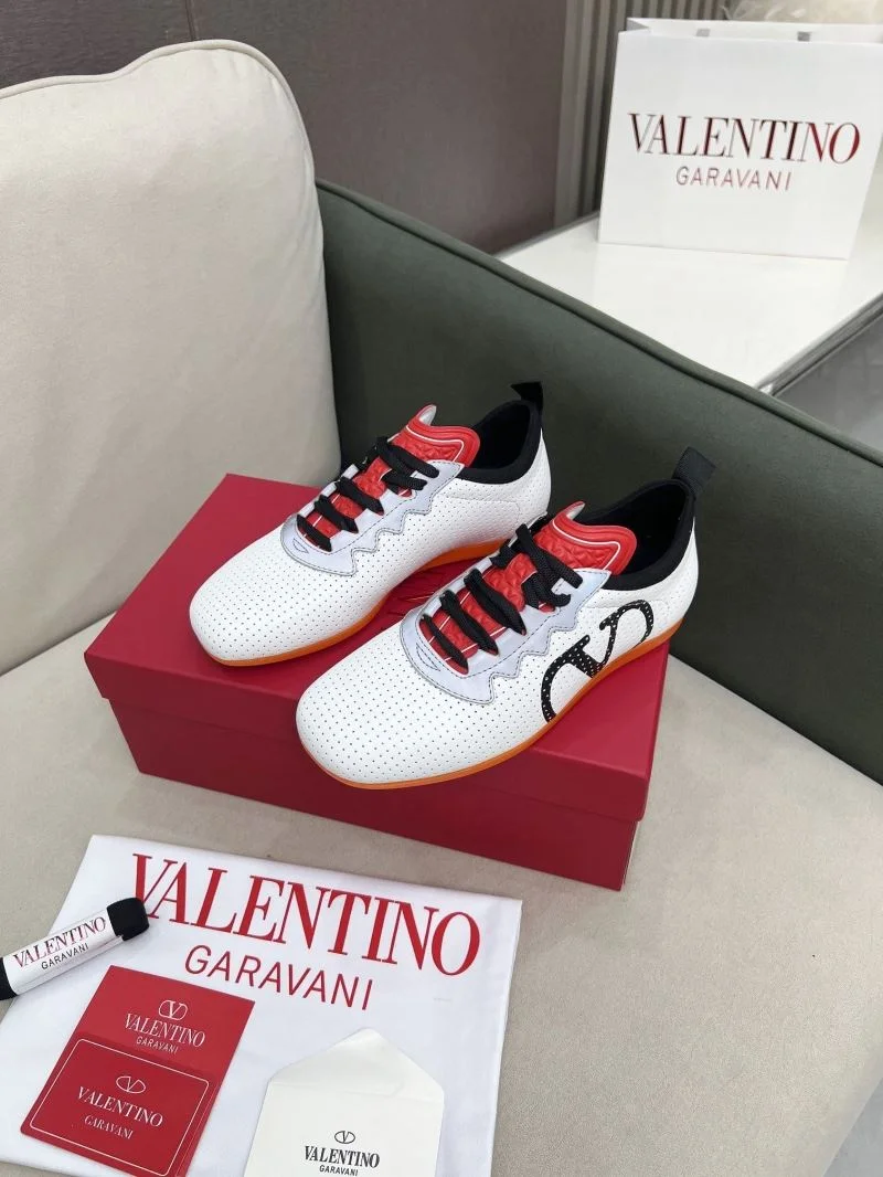 Valentino Rockrunner Shoes Versatile 36165