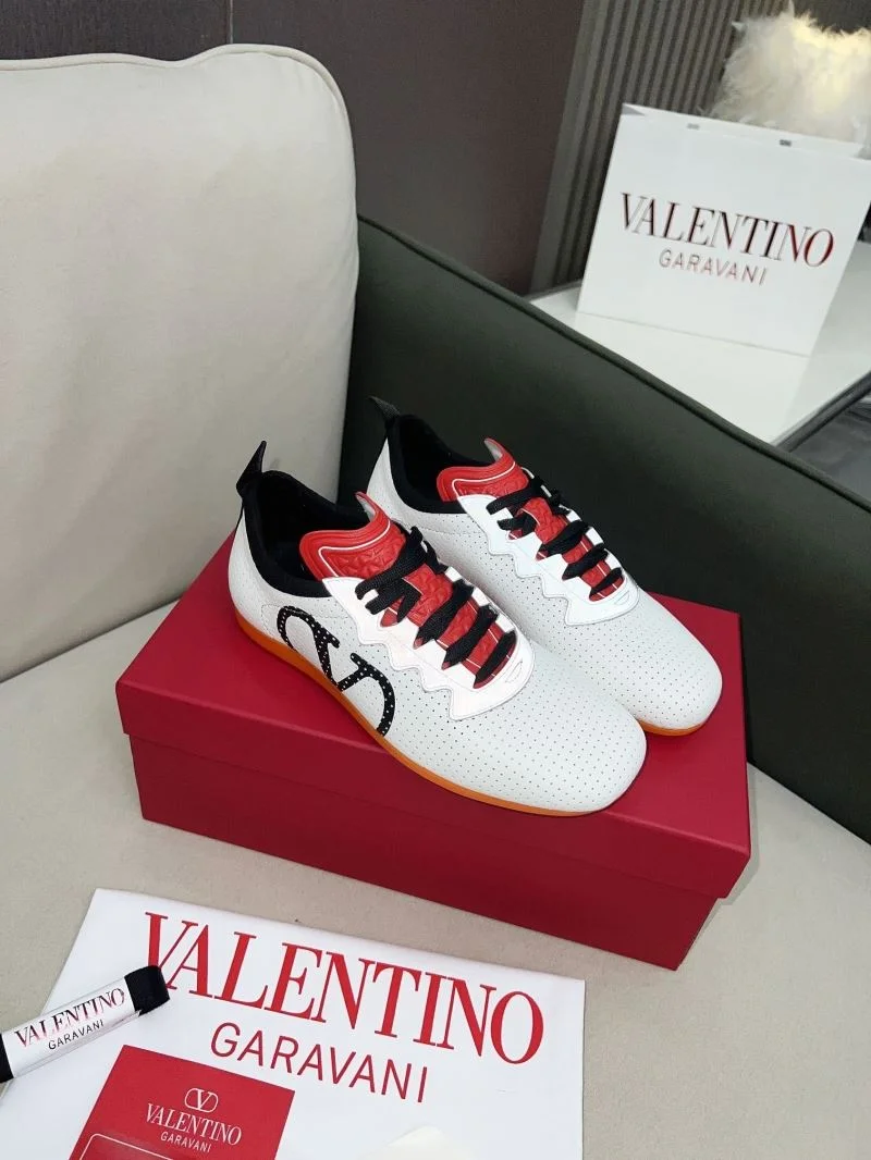 Valentino Rockrunner Shoes Versatile 36165