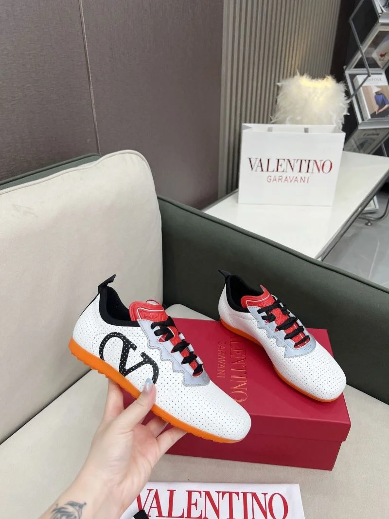 Valentino Rockrunner Shoes Versatile 36165