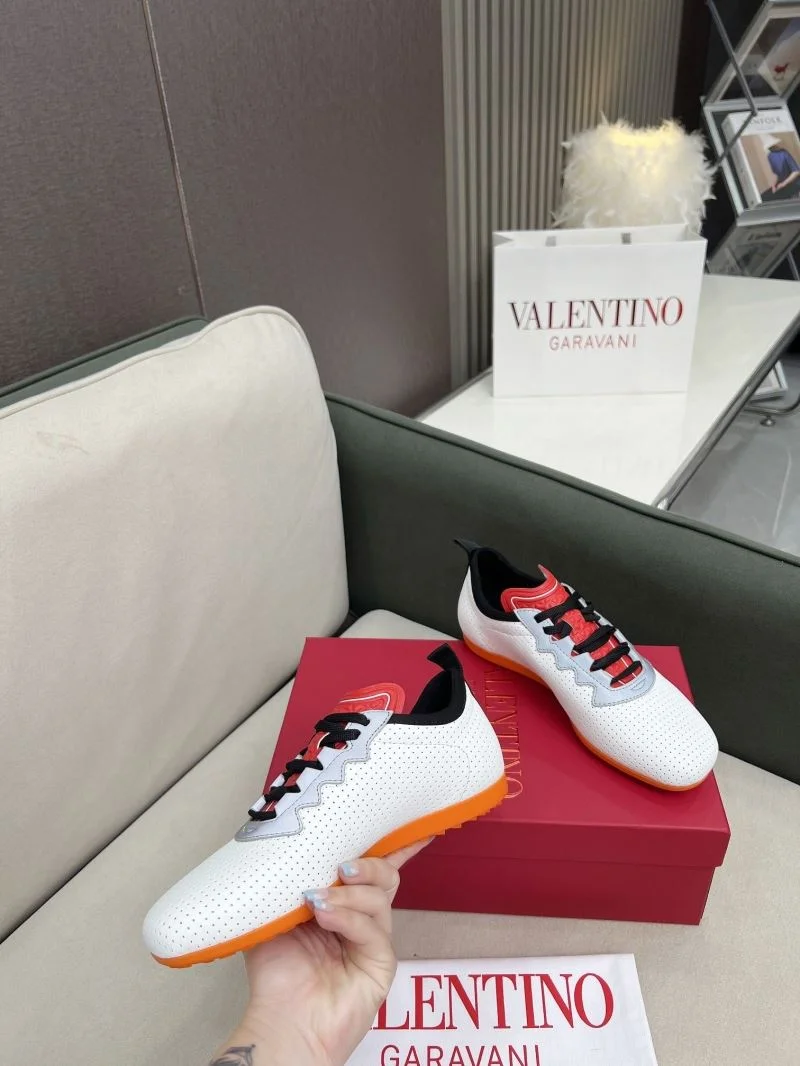 Valentino Rockrunner Shoes Versatile 36165