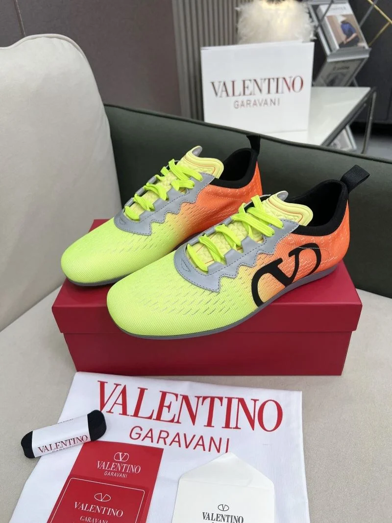 Snug Valentino Rockrunner Shoes 36162