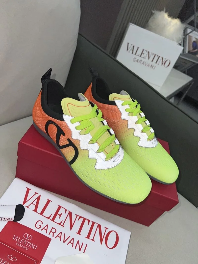 Snug Valentino Rockrunner Shoes 36162