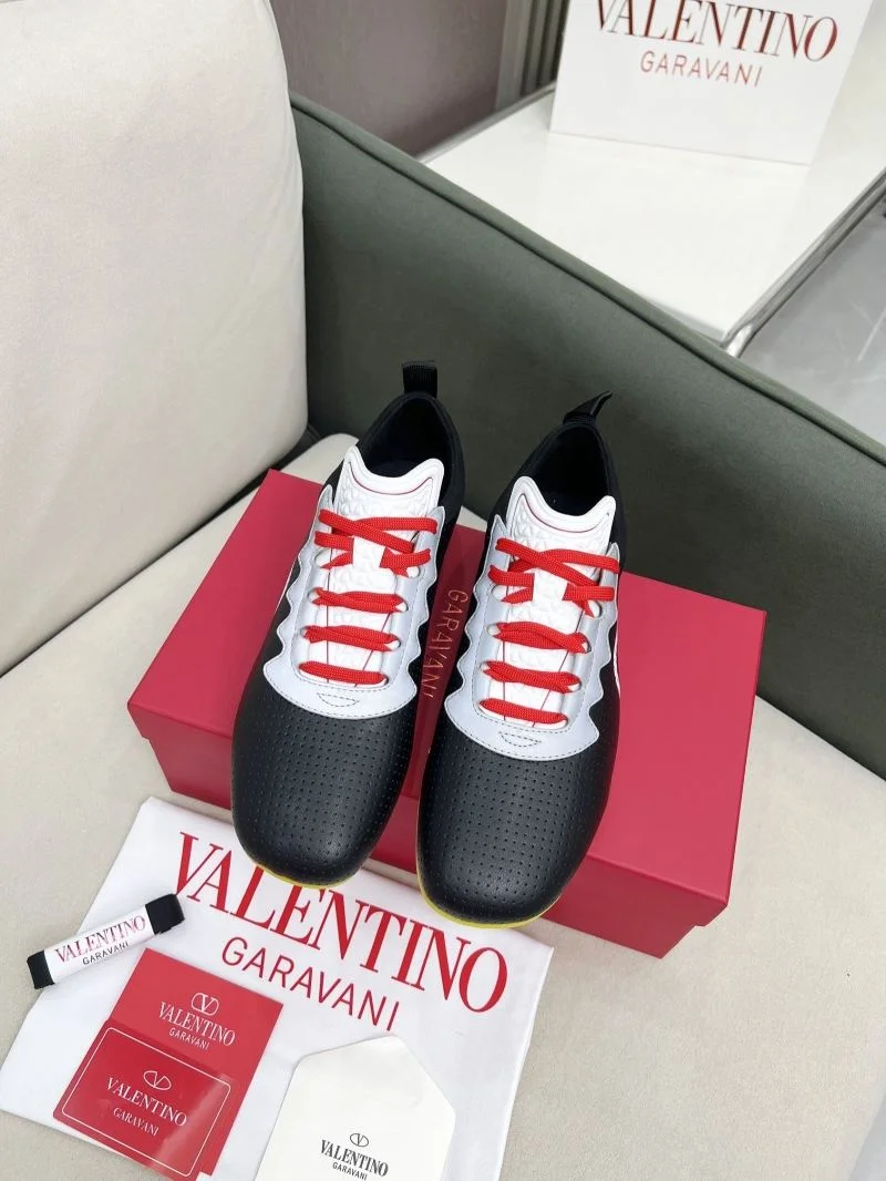 Valentino Rockrunner Shoes TravelReady 36171