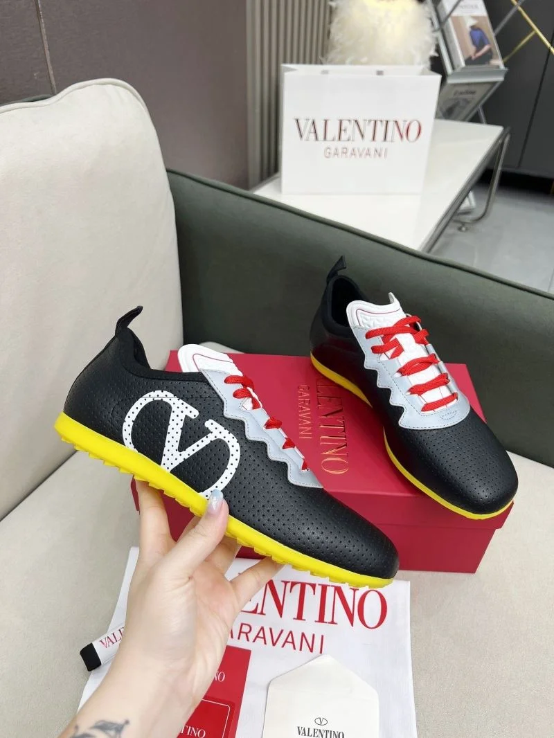 Valentino Rockrunner Shoes TravelReady 36171