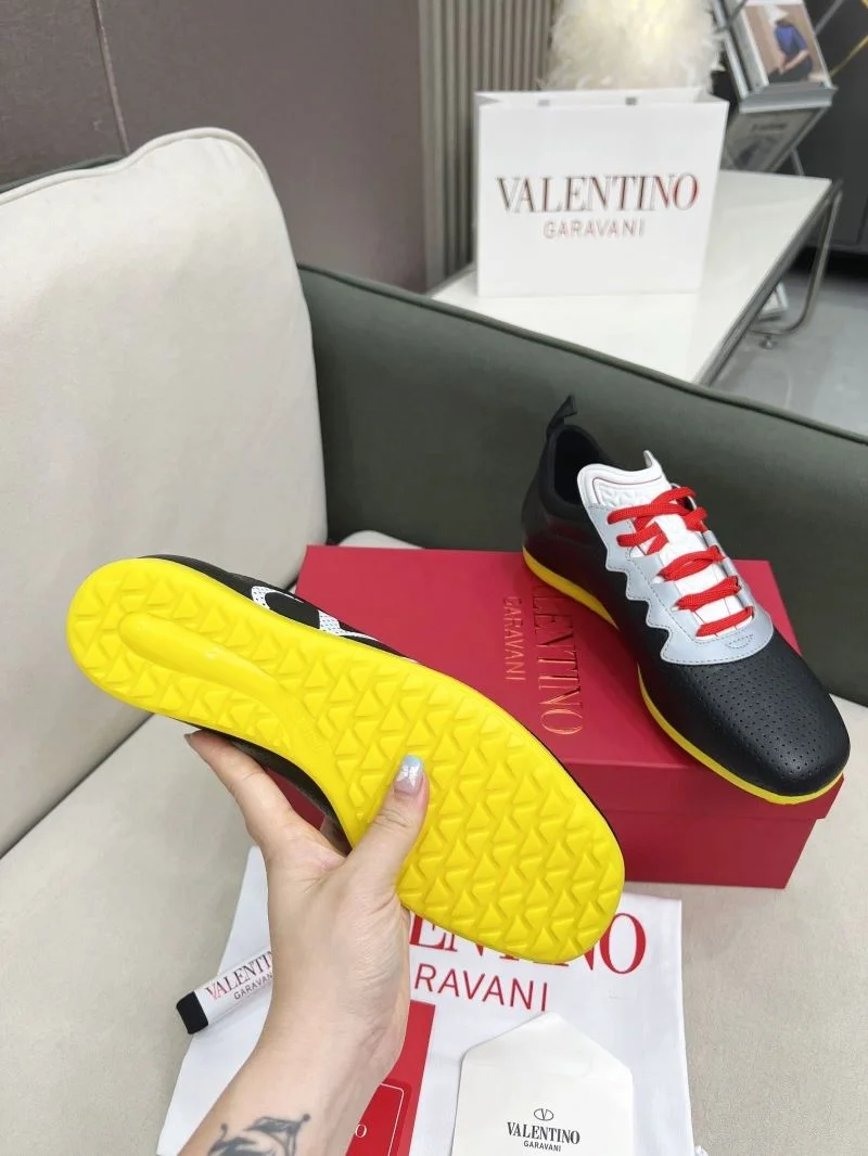 Valentino Rockrunner Shoes TravelReady 36171