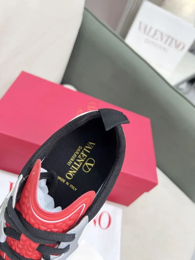 OdorResistant Valentino Rockrunner Shoes 36152
