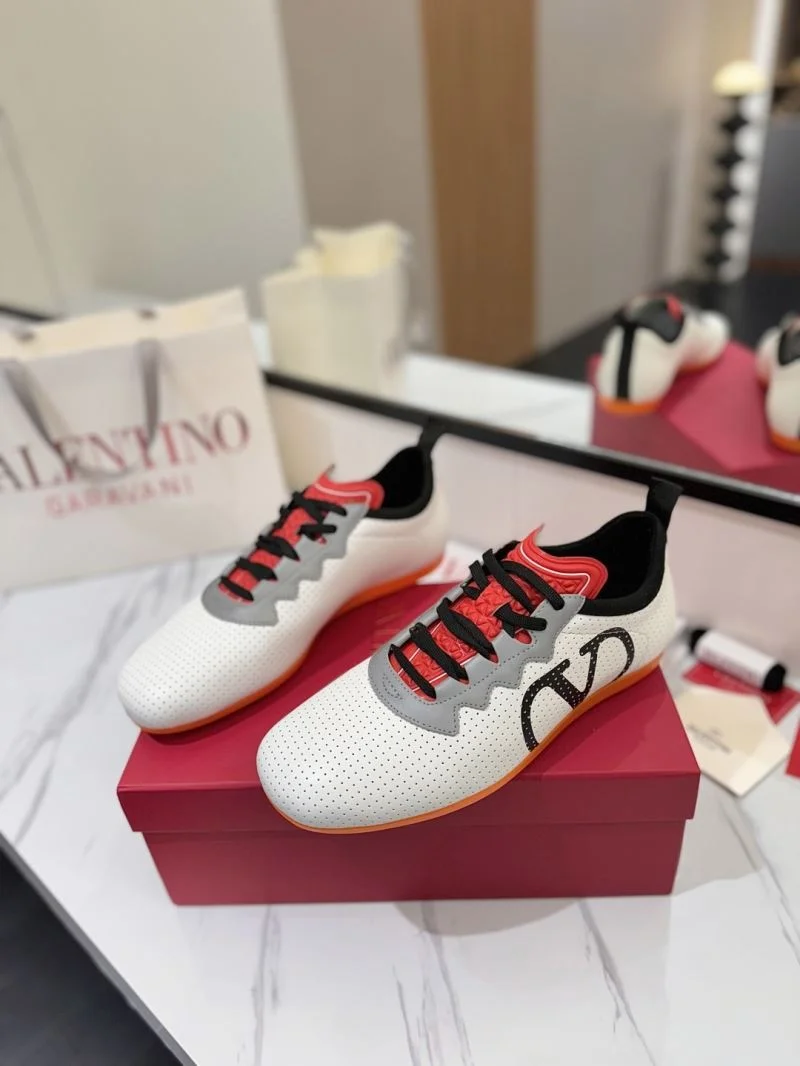 Sporty Valentino Rockrunner Shoes 36139