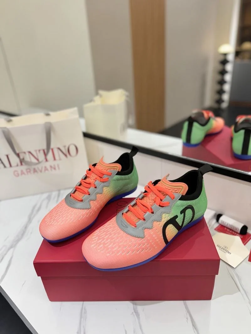 Versatile Valentino Rockrunner Shoes 36144
