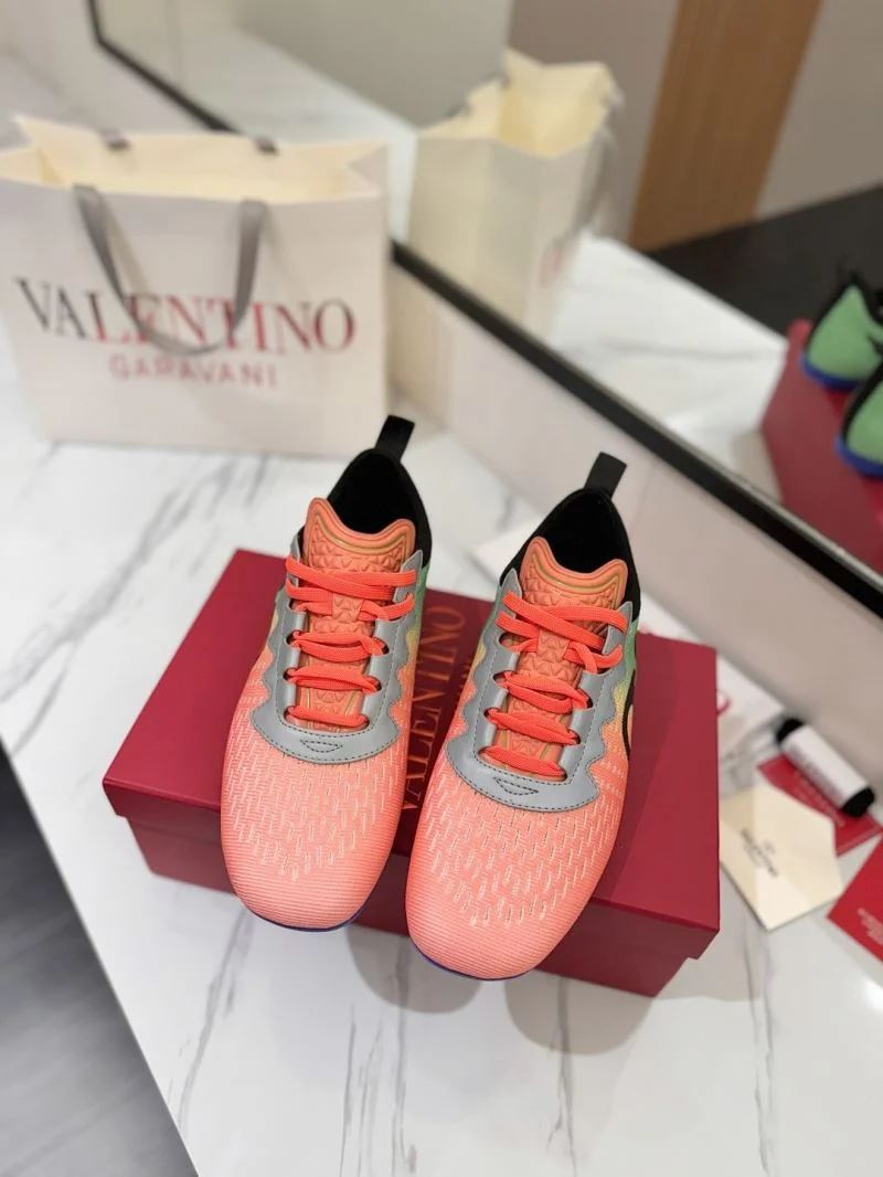 Versatile Valentino Rockrunner Shoes 36144