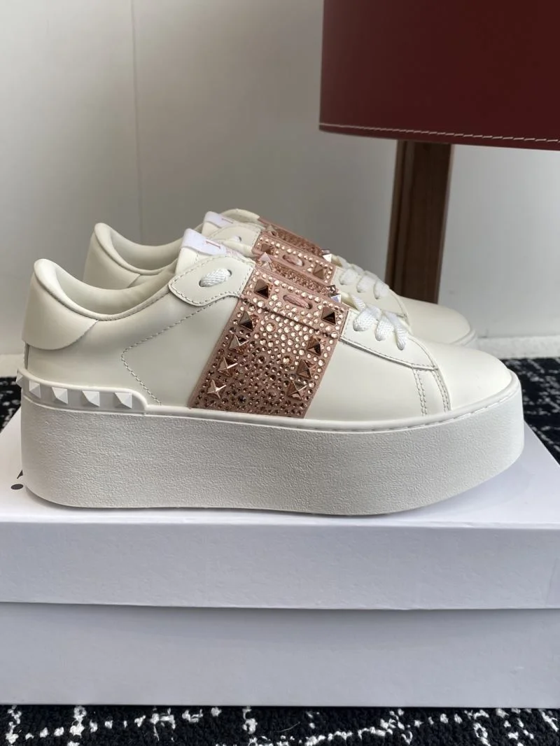 Bold Valentino Rockstud Untitled Shoes 36137