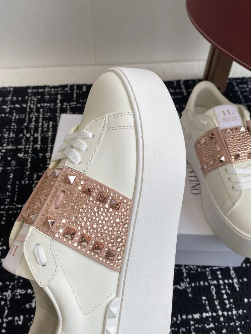 Bold Valentino Rockstud Untitled Shoes 36137