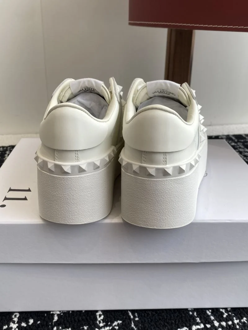 Valentino Rockstud Untitled Shoes Neat 36138