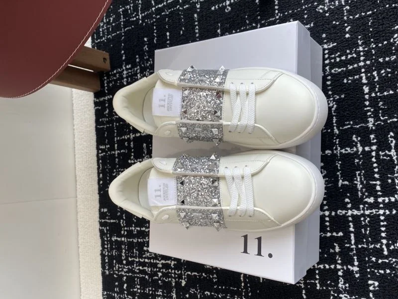 MultiPurpose Valentino Rockstud Untitled Shoes 36134
