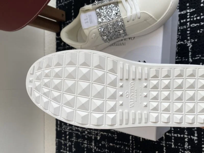 MultiPurpose Valentino Rockstud Untitled Shoes 36134
