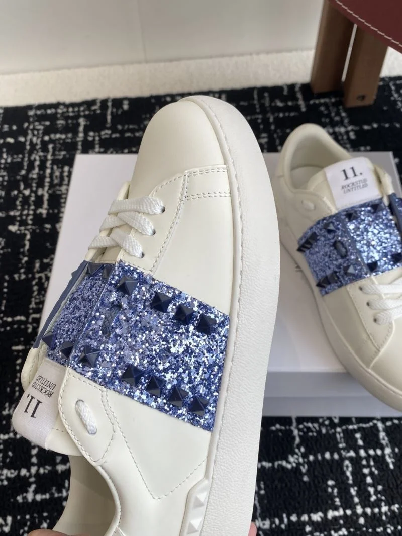 Valentino Rockstud Untitled Shoes Snug 36132
