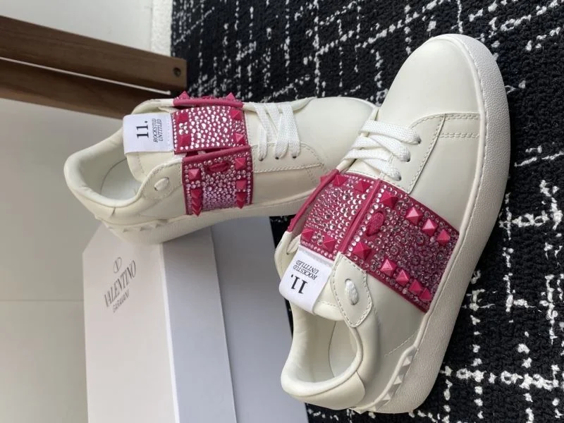Valentino Rockstud Untitled Shoes Affordable 36130