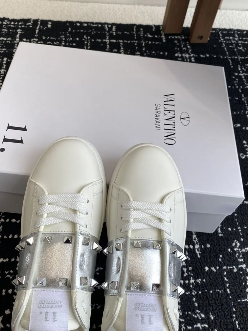 Comfortable Valentino Rockstud Untitled Shoes 36111