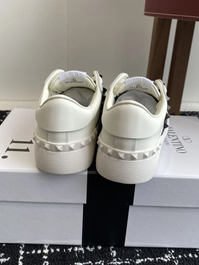 Valentino Rockstud Untitled Shoes ZeroBulk 36124