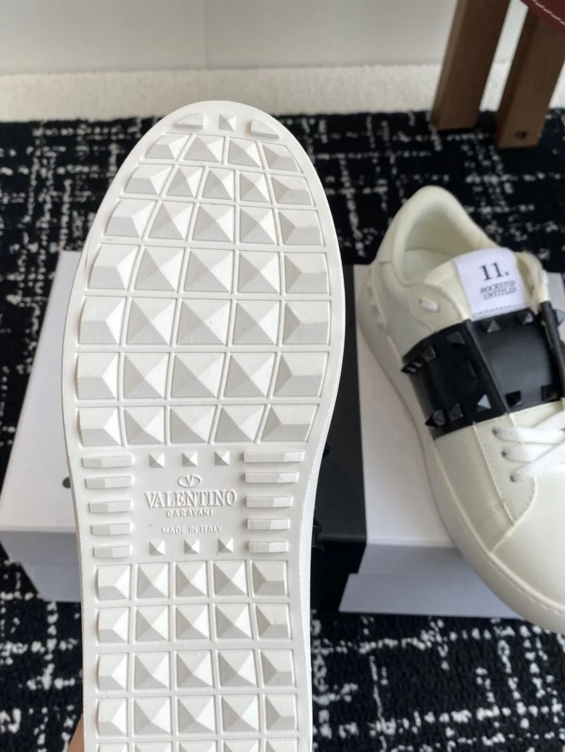 Valentino Rockstud Untitled Shoes ZeroBulk 36124