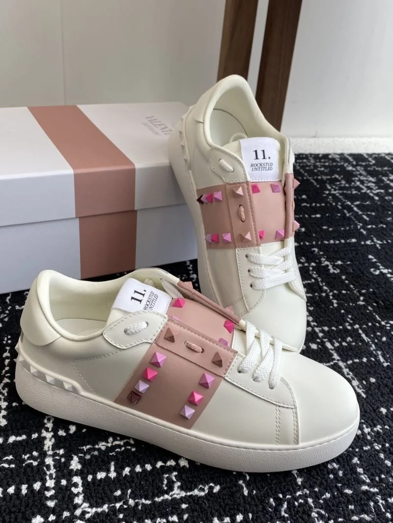 EasyMatch Valentino Rockstud Untitled Shoes 36121