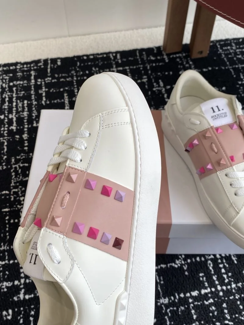 EasyMatch Valentino Rockstud Untitled Shoes 36121