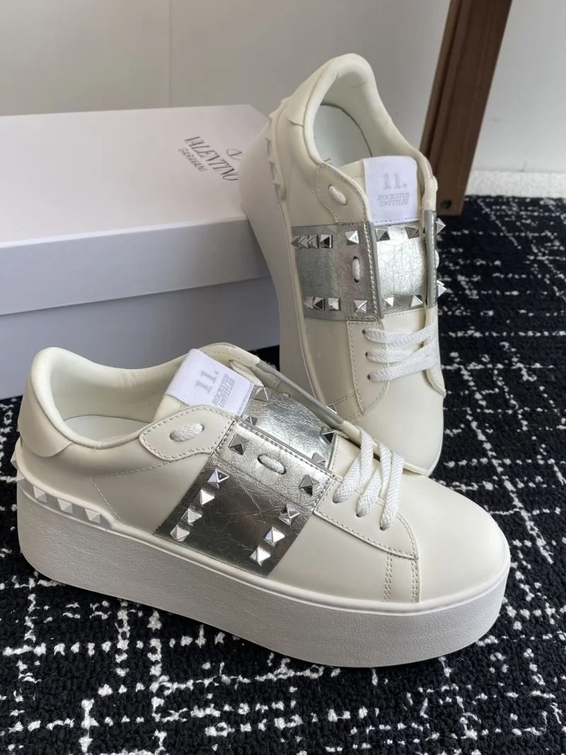 Valentino Rockstud Untitled Shoes FreshLook 36114
