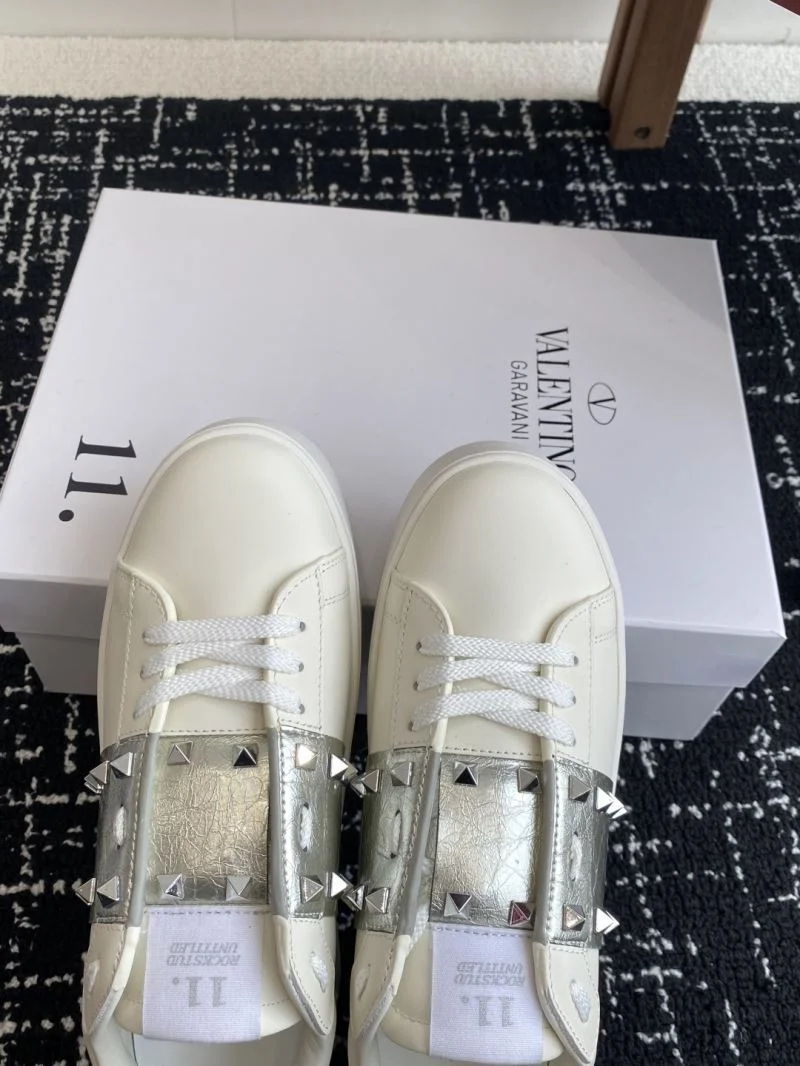 Valentino Rockstud Untitled Shoes FreshLook 36114