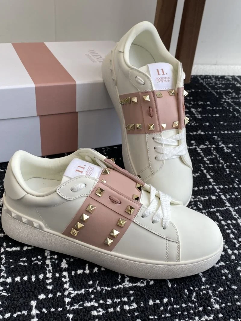 Valentino Rockstud Untitled Shoes Soft 36112