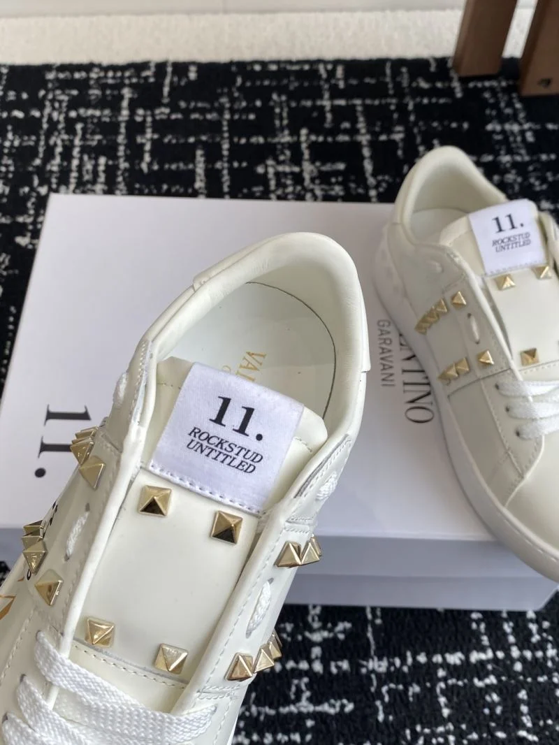 Sophisticated Valentino Rockstud Untitled Shoes 36115
