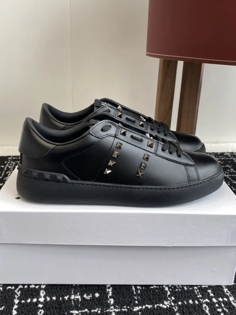 Valentino Rockstud Untitled Shoes BestValue 36123