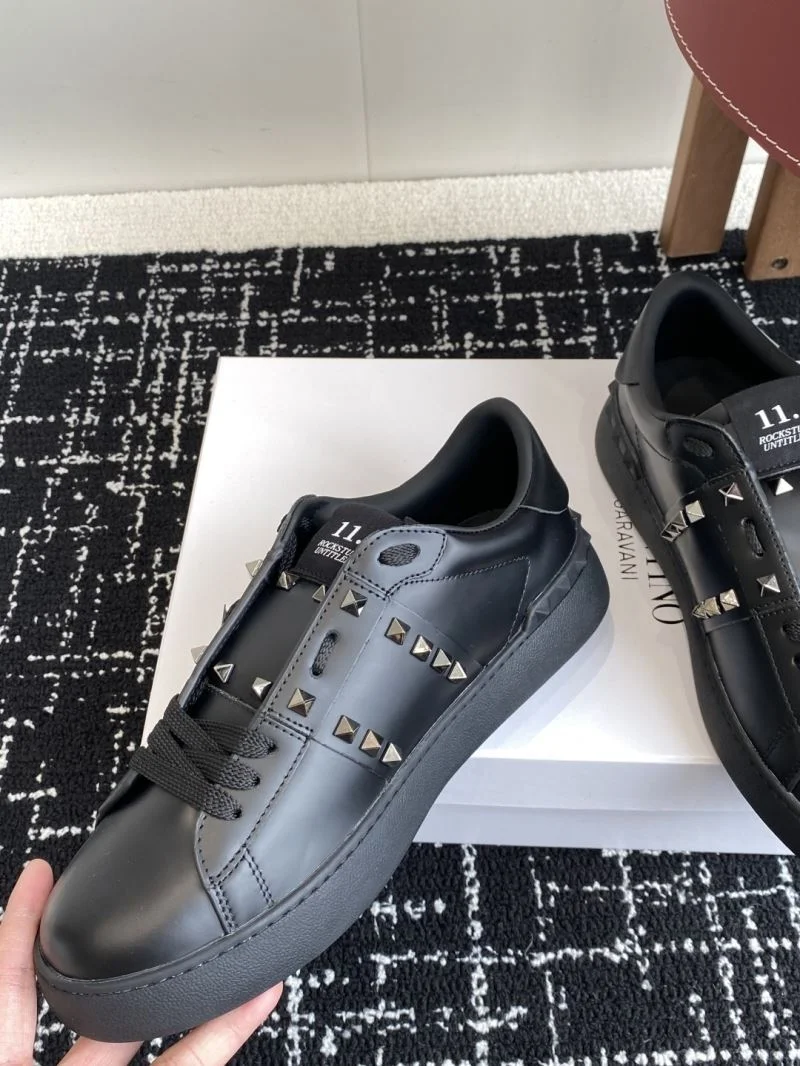 Valentino Rockstud Untitled Shoes BestValue 36123